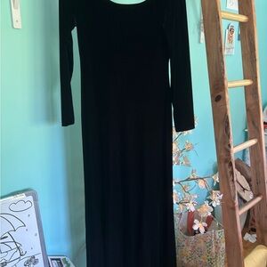 Elegant Black Long Sleeve Dress